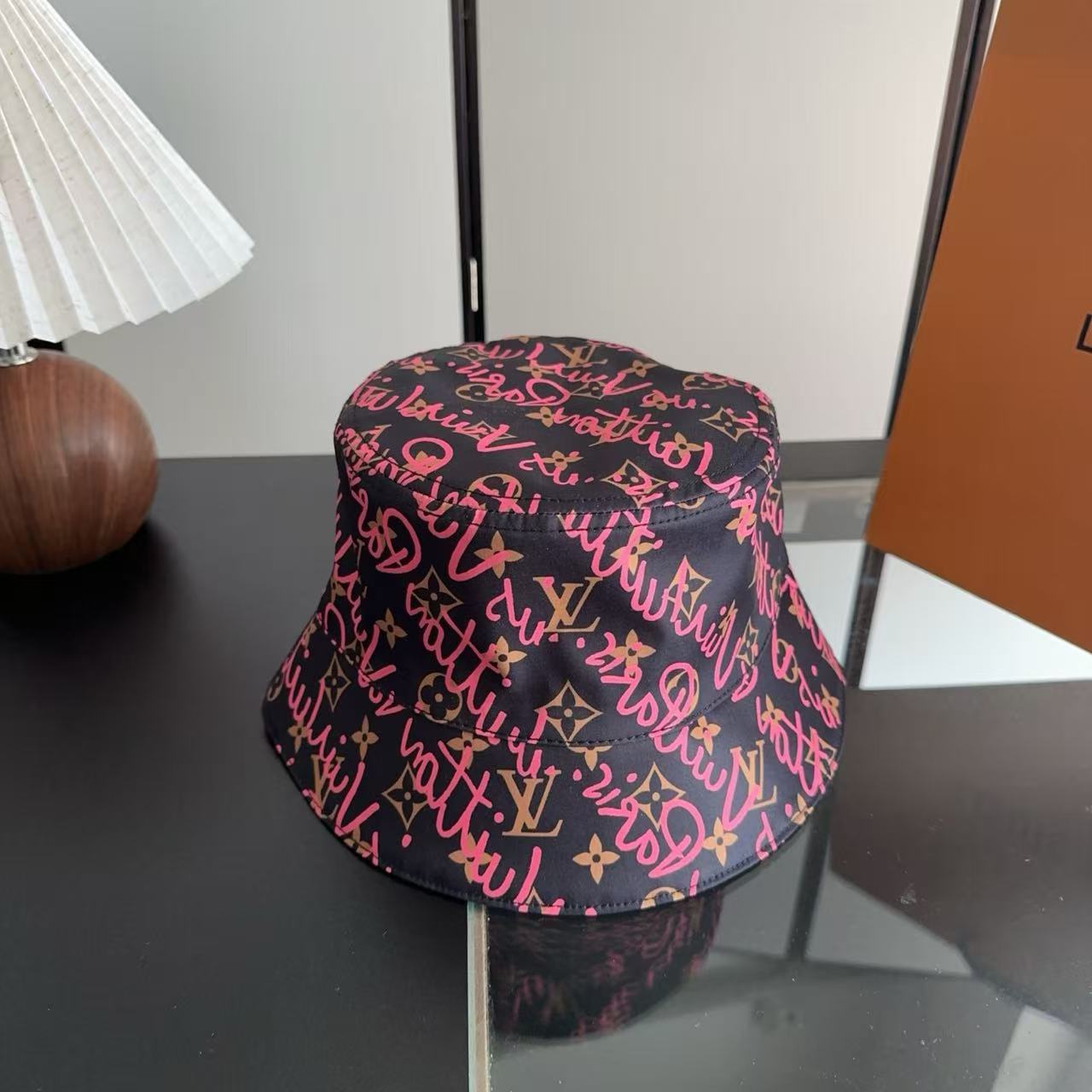 Unisex Wide-Brimmed Bucket Hat with Lettering