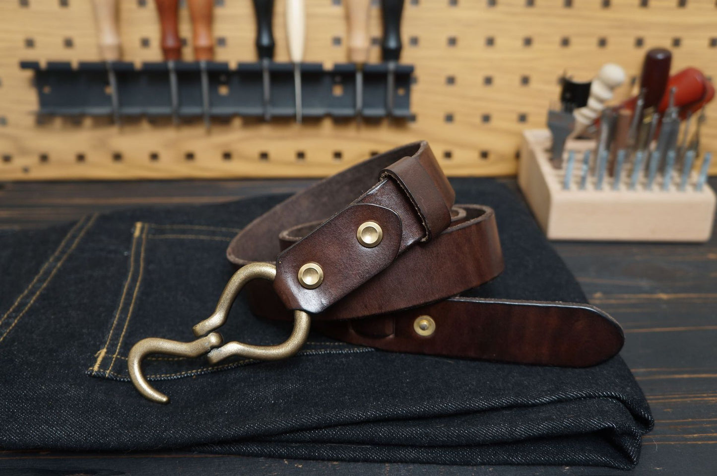 3.4cm Wide Genuine Leather Belt with Solid Copper Buckle
