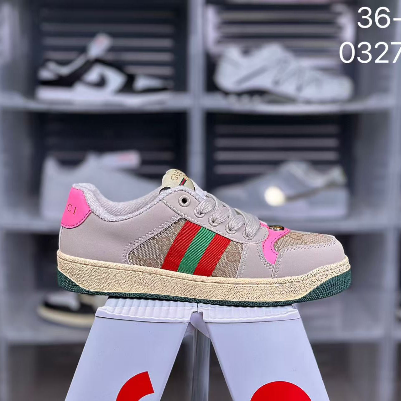 Low-top tennis shoes, lace-up casual shoes