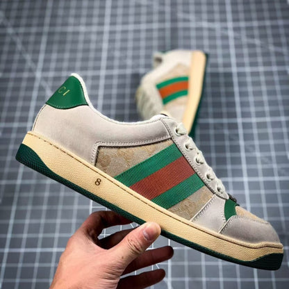 Classic canvas sneakers—high-quality, casual, and stylish.