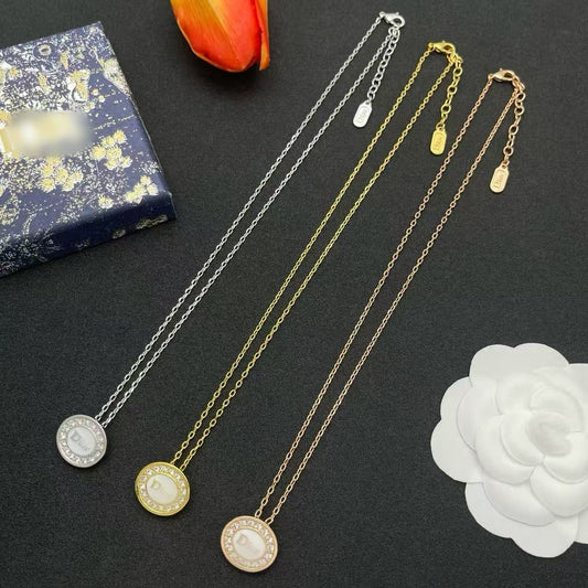 18K gold-plated letter pendant necklace, featuring an exquisite heart shape and miniature letter design.