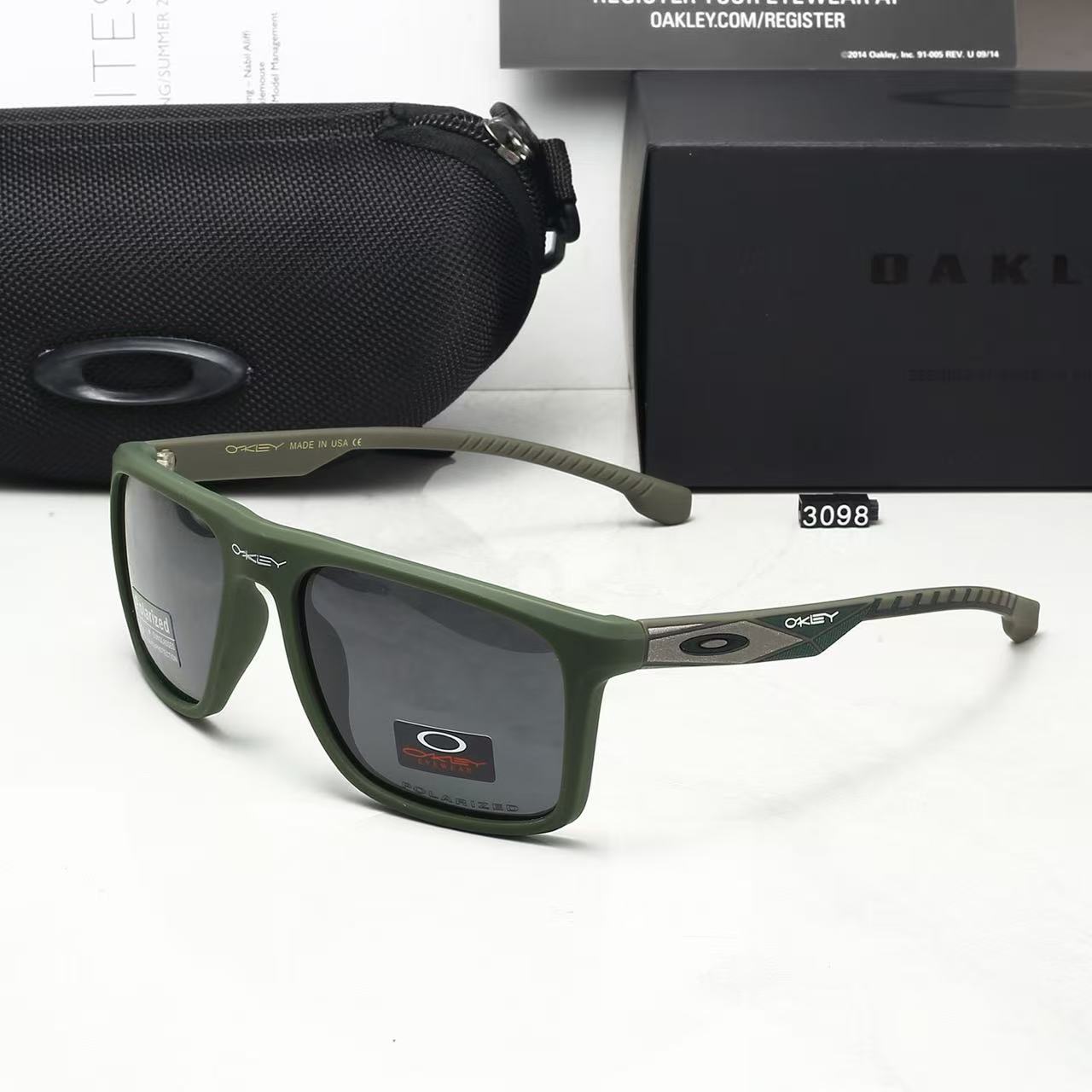 Polarized Sunglasses — Driving-Specific Shades with an 80s Retro-Style Square Frame Design