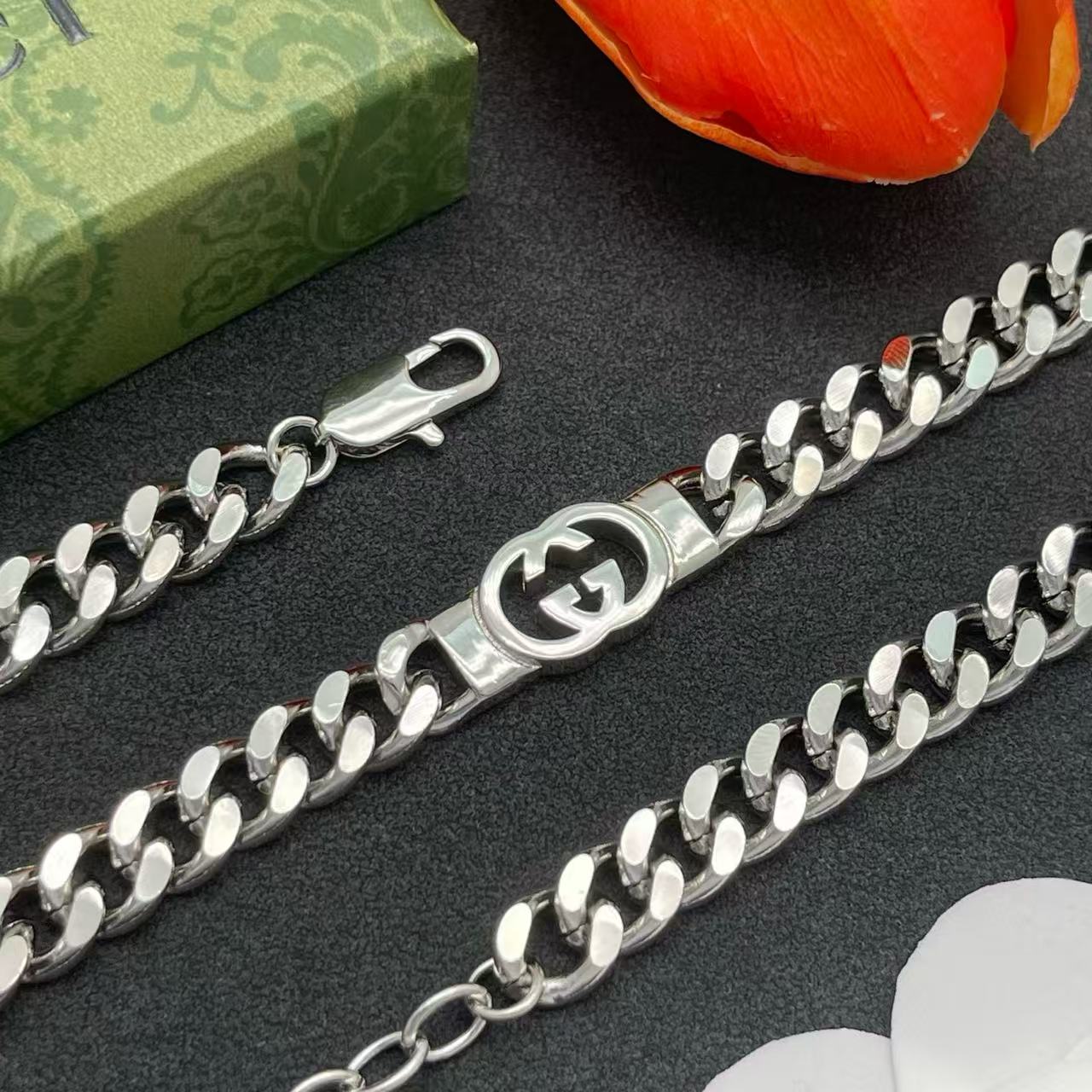 Pendant Necklace, Fashion Jewelry, Gold & Silver