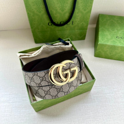 Fashionable genuine leather belt with letter detailing, suitable for pairing with jeans or dress trousers.