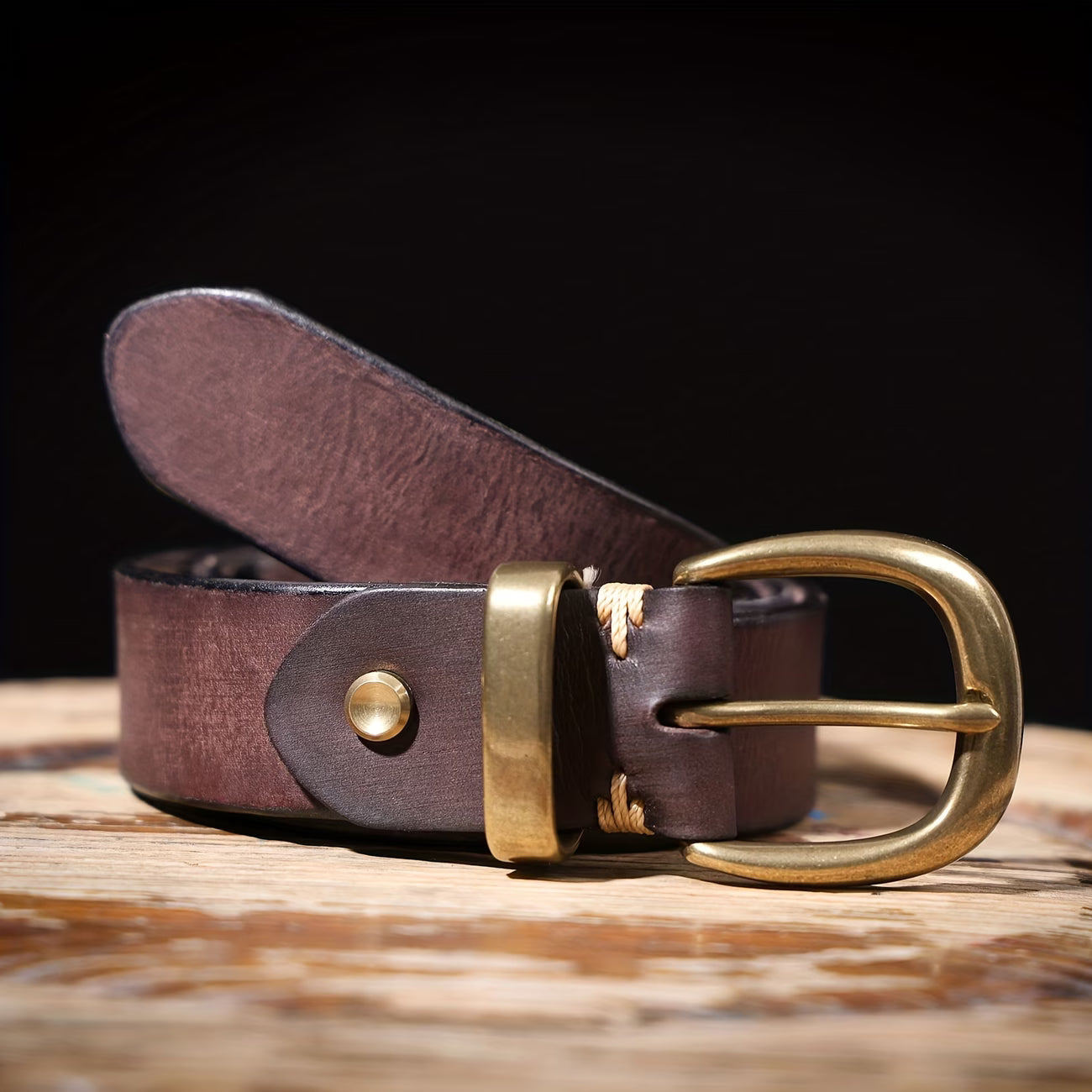 Vintage-style men's wide belt made of top-grain cowhide with a pure brass buckle; handcrafted genuine leather belt.