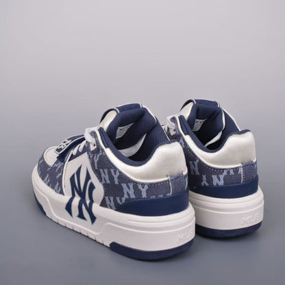 Non-slip Walking Shoes (Tennis/Skateboard Style)