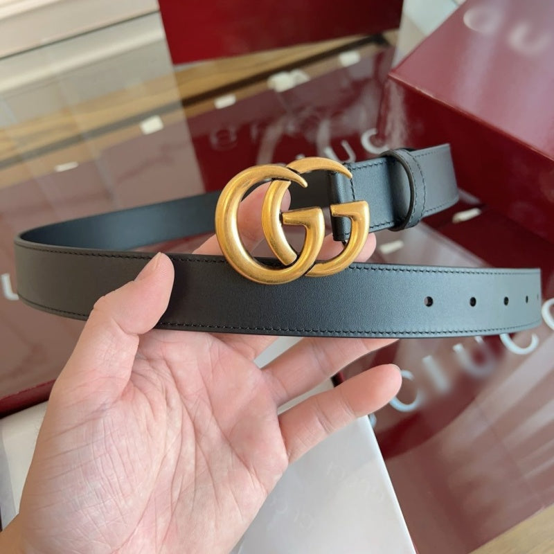 Women's Classic Logo Belt – Perfect for pairing with dresses, jeans, and jackets.