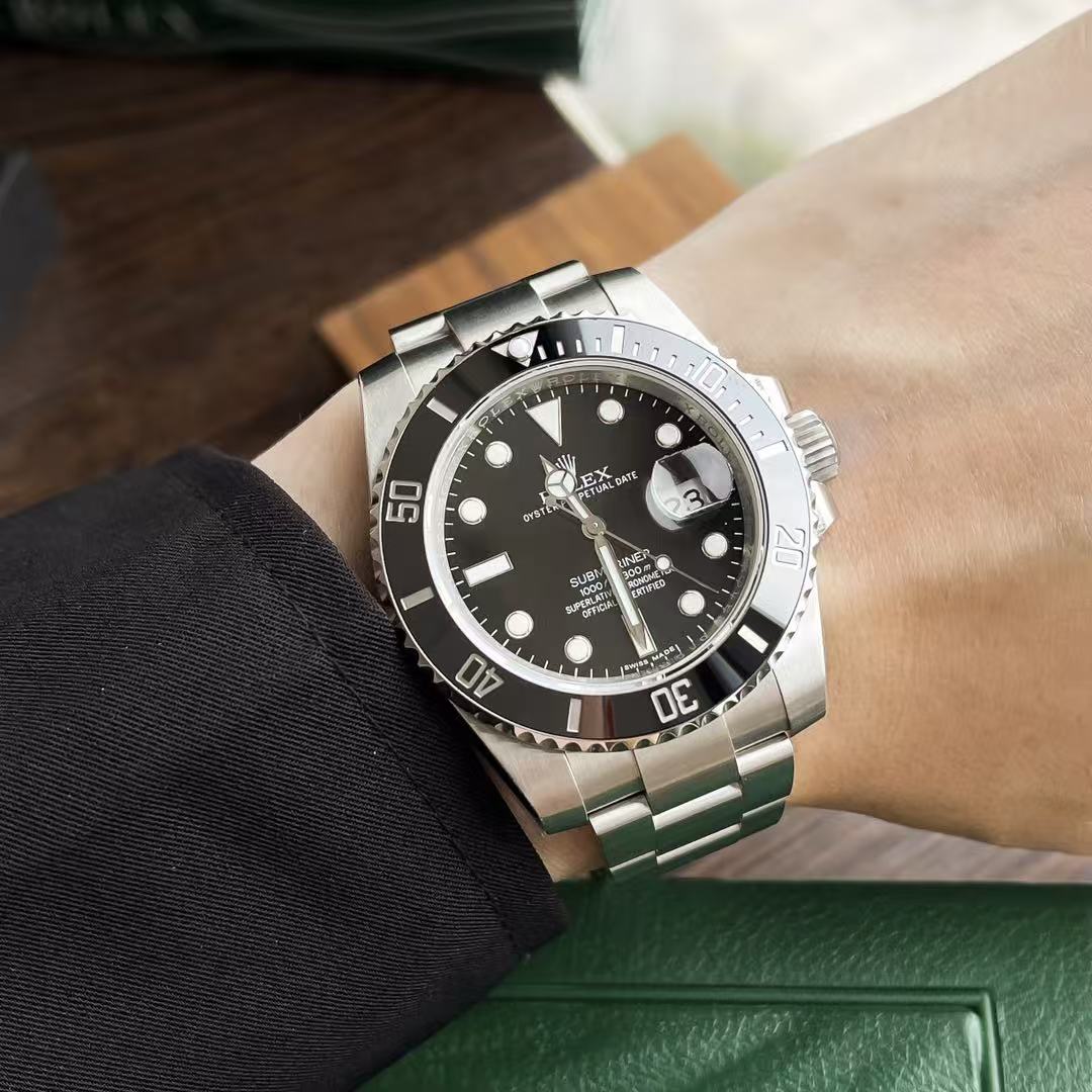 Black Dial, Branded Business Stainless Steel Watch