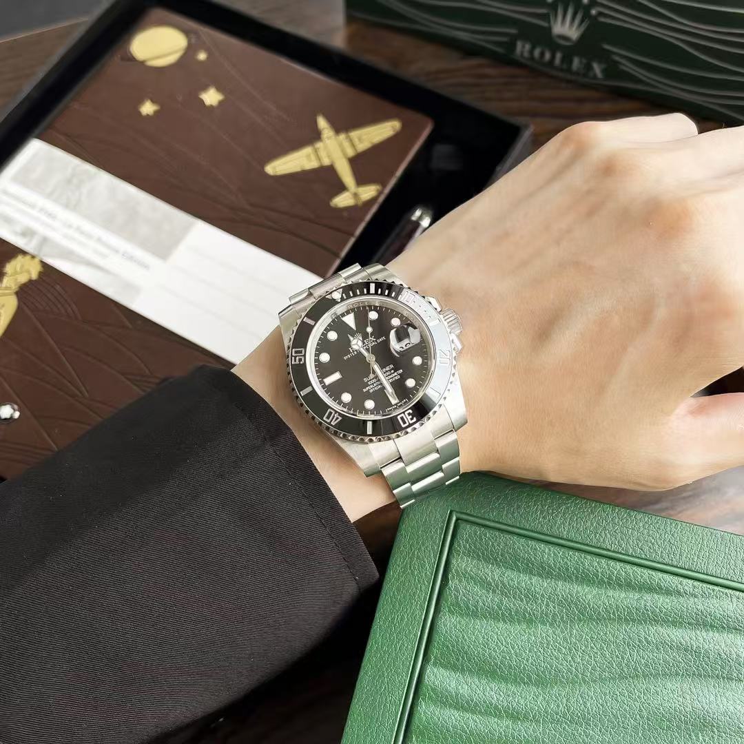 Black Dial, Branded Business Stainless Steel Watch