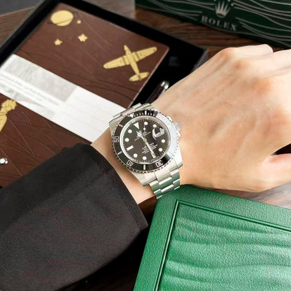 Black Dial, Branded Business Stainless Steel Watch
