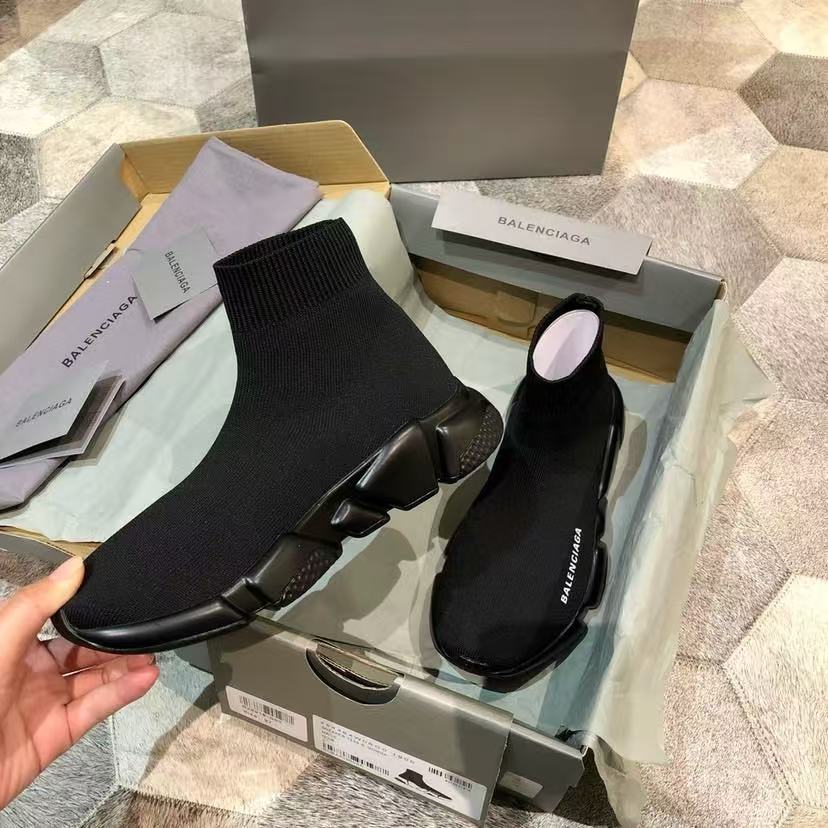 Premium knitted boots—stylish and luxurious.